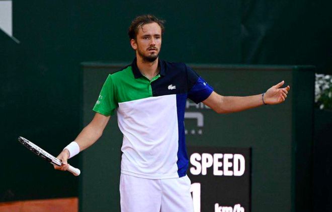 成为队中重 成为队中重